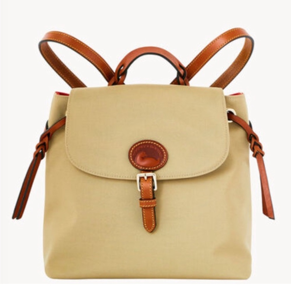💛 NWT Dooney & Bourke Nylon Flap Backpack